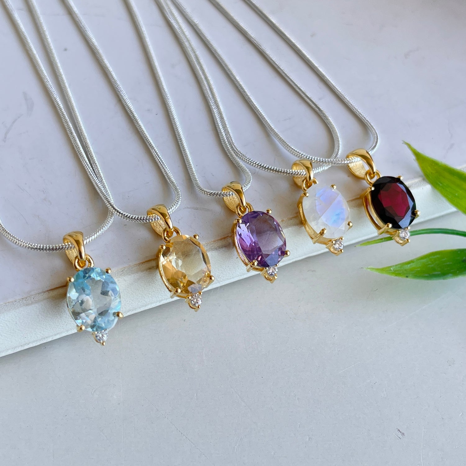 18k Gold Plated Oval Pendant