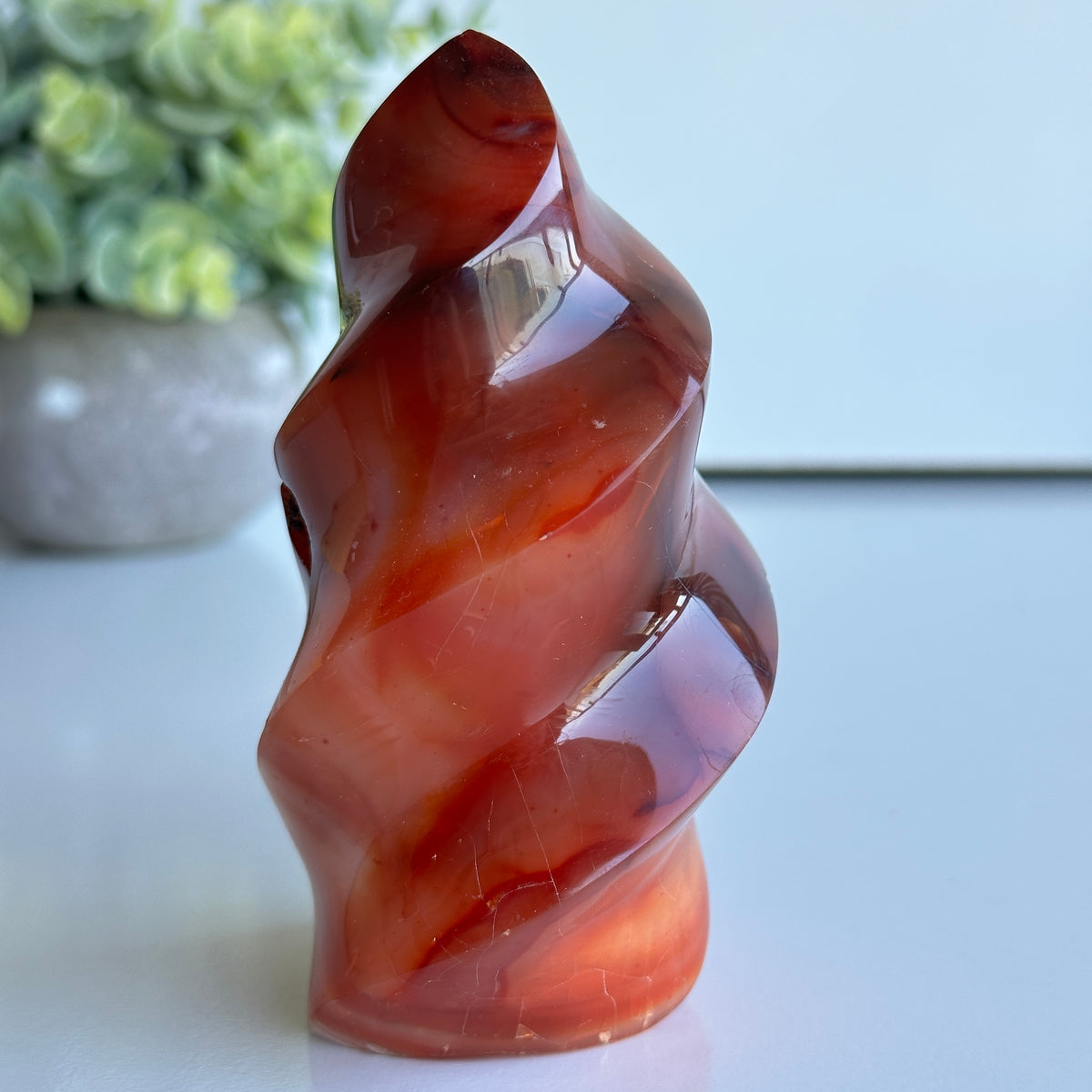 Carnelian Flame 11cm