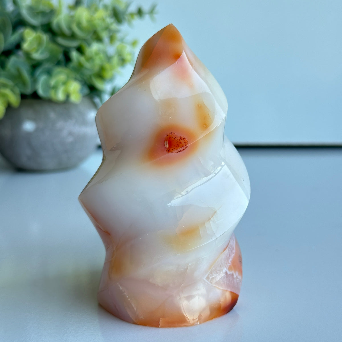 Carnelian Flame 11.5cm