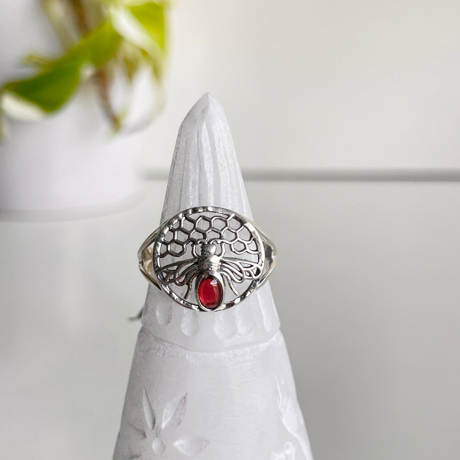 Garnet Bee Ring Sz7