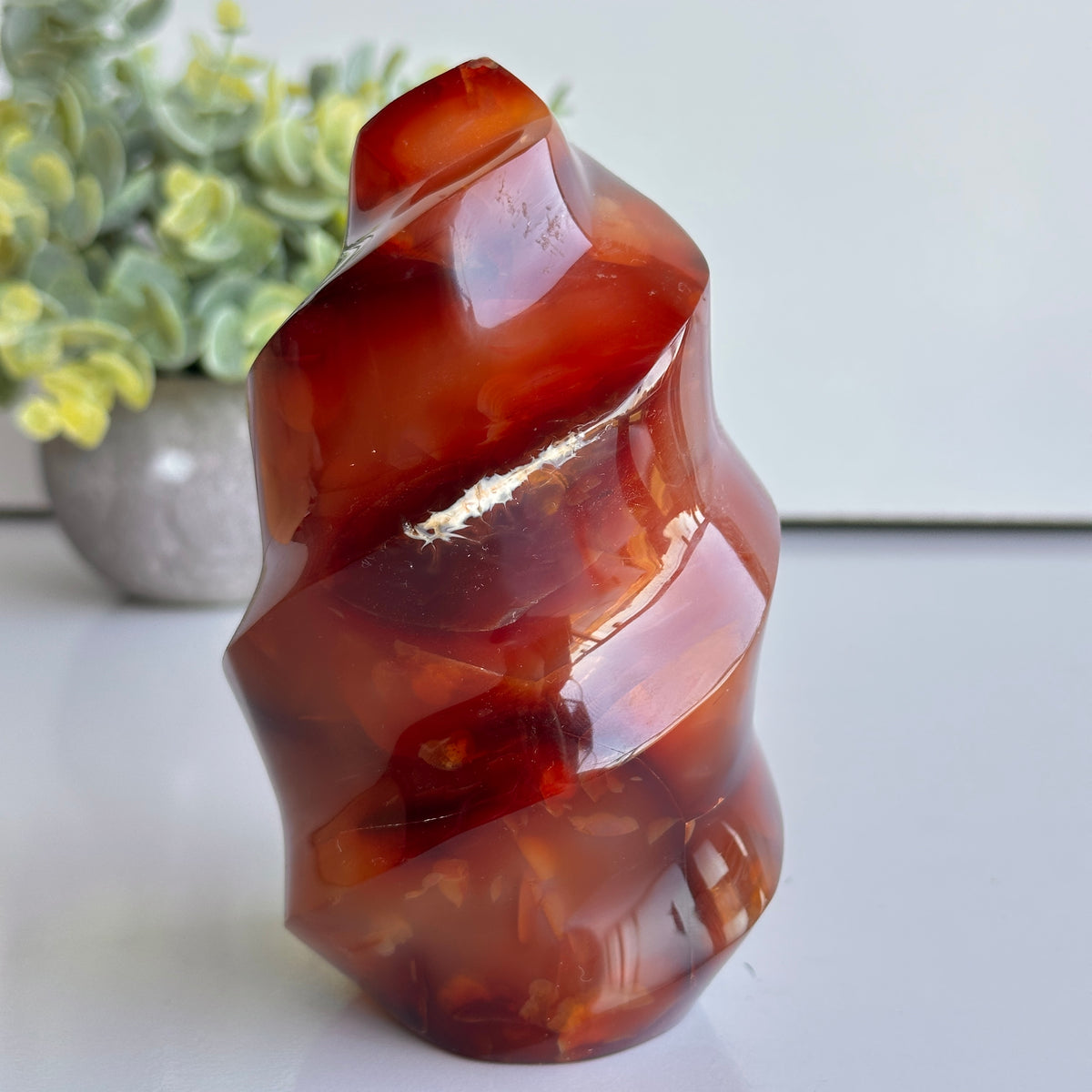 Carnelian Flame 13.2cm