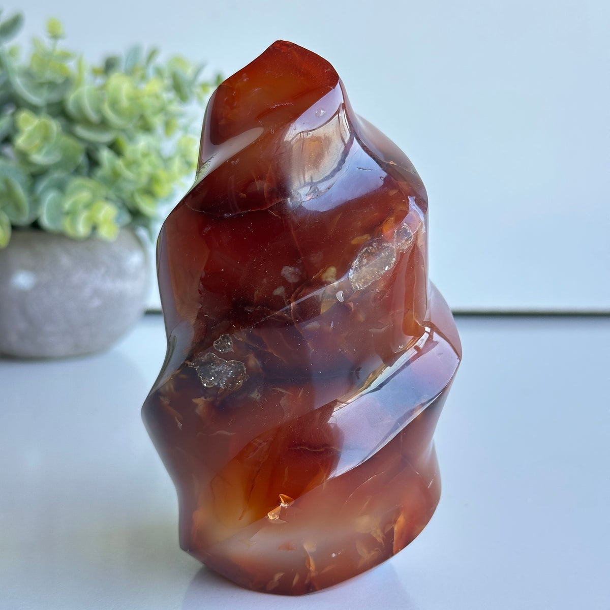 Carnelian Flame 13.2cm