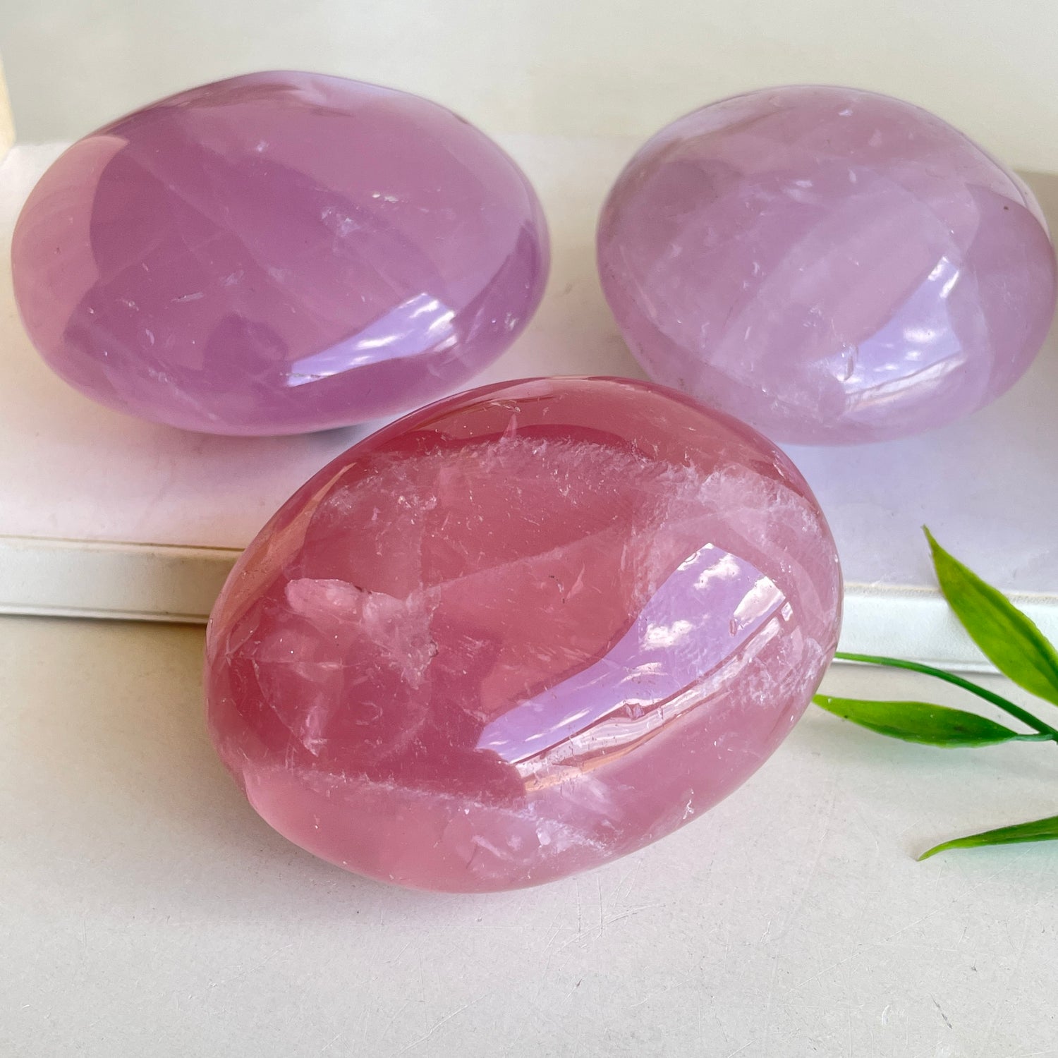 Rose Quartz Palmstone XXL