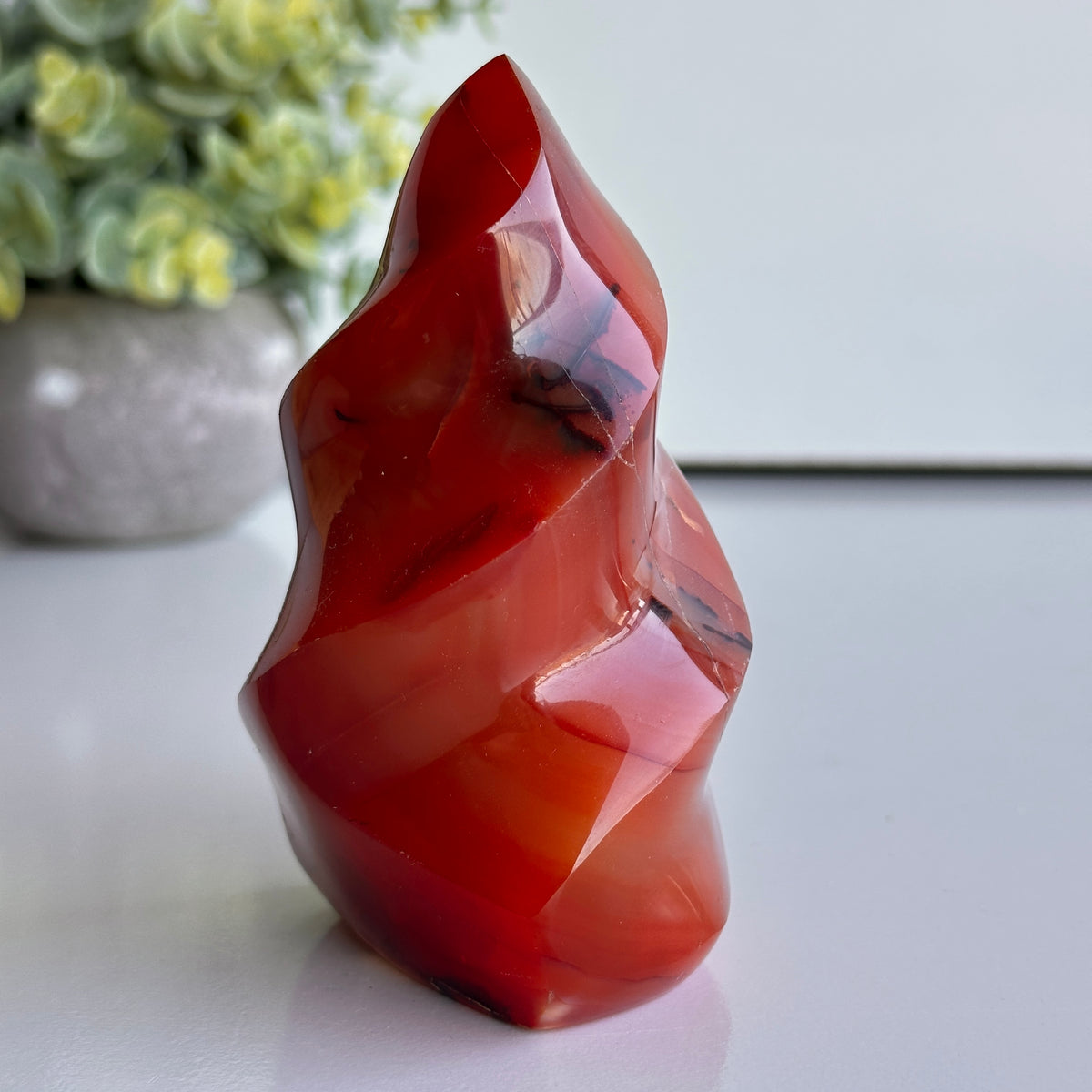 Carnelian Flame 10.5cm
