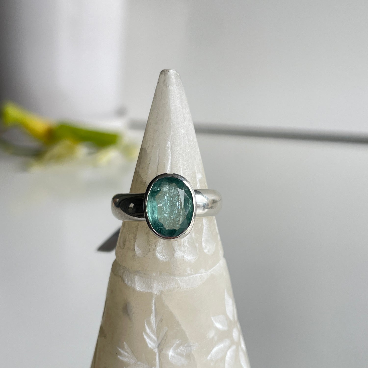 Emerald Kyanite Oval Ring Sz7.5