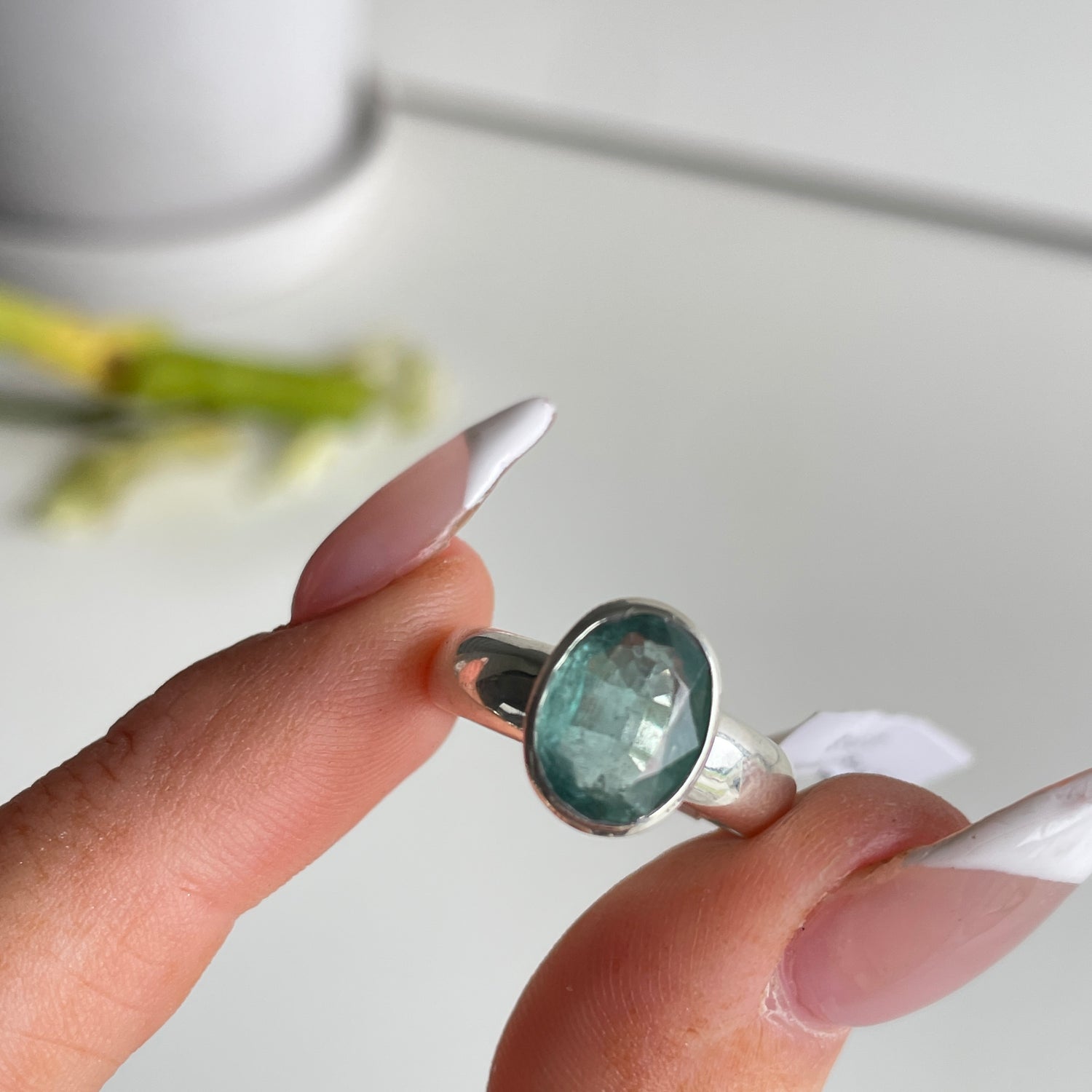 Emerald Kyanite Oval Ring Sz7.5