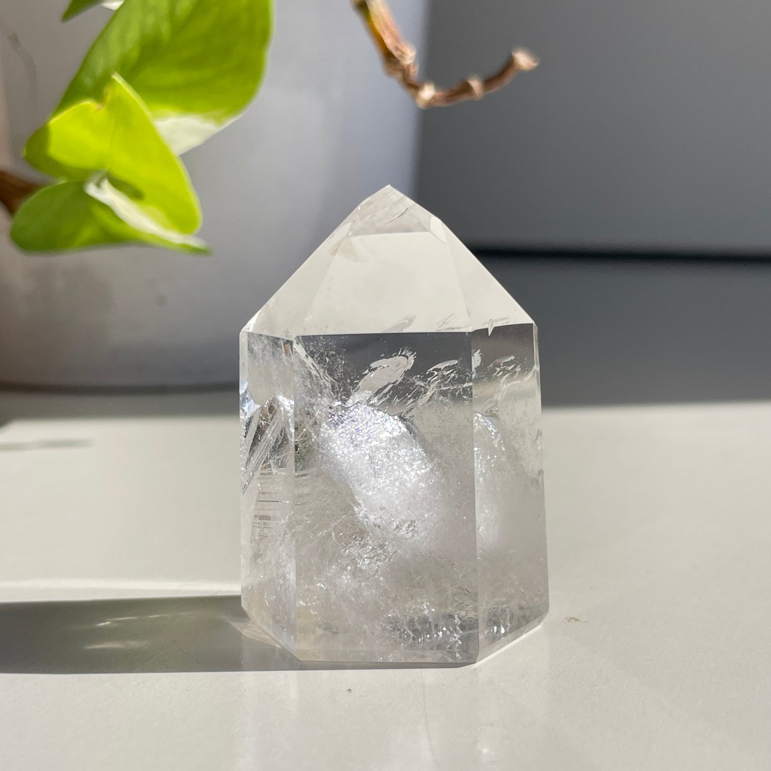 Manifesting Quartz Generator 4.9cm
