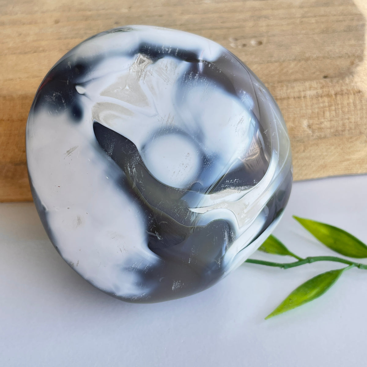 Orca Agate Pce 300g