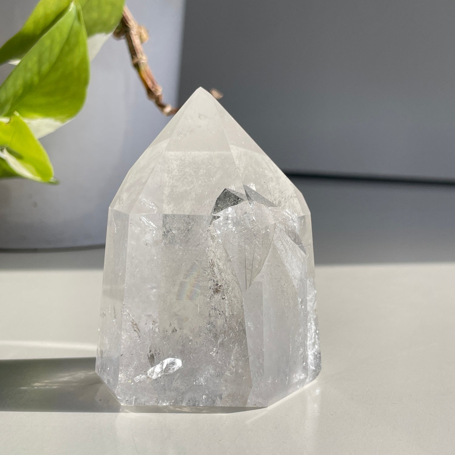 Manifesting Quartz Generator 6.9cm