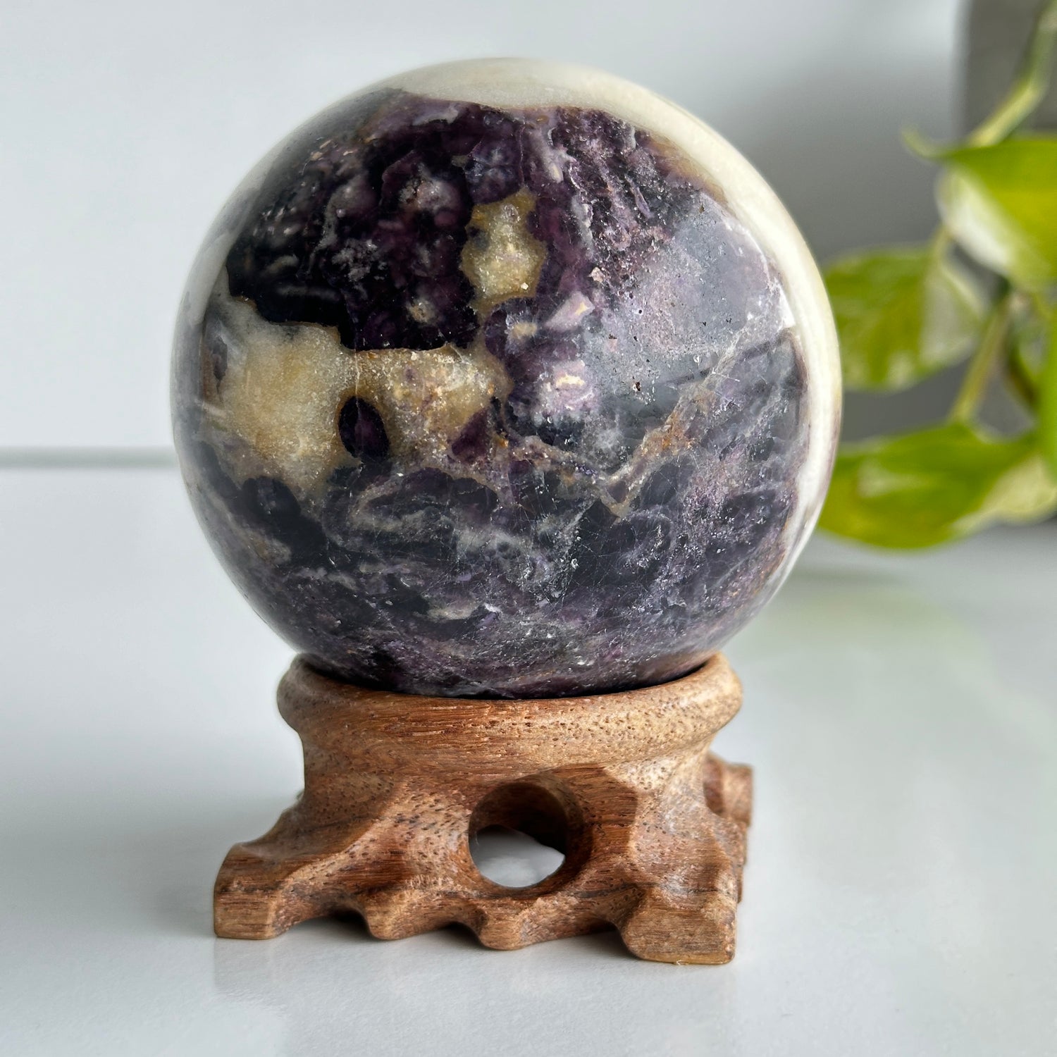Tiffany Stone Sphere 7.5cm