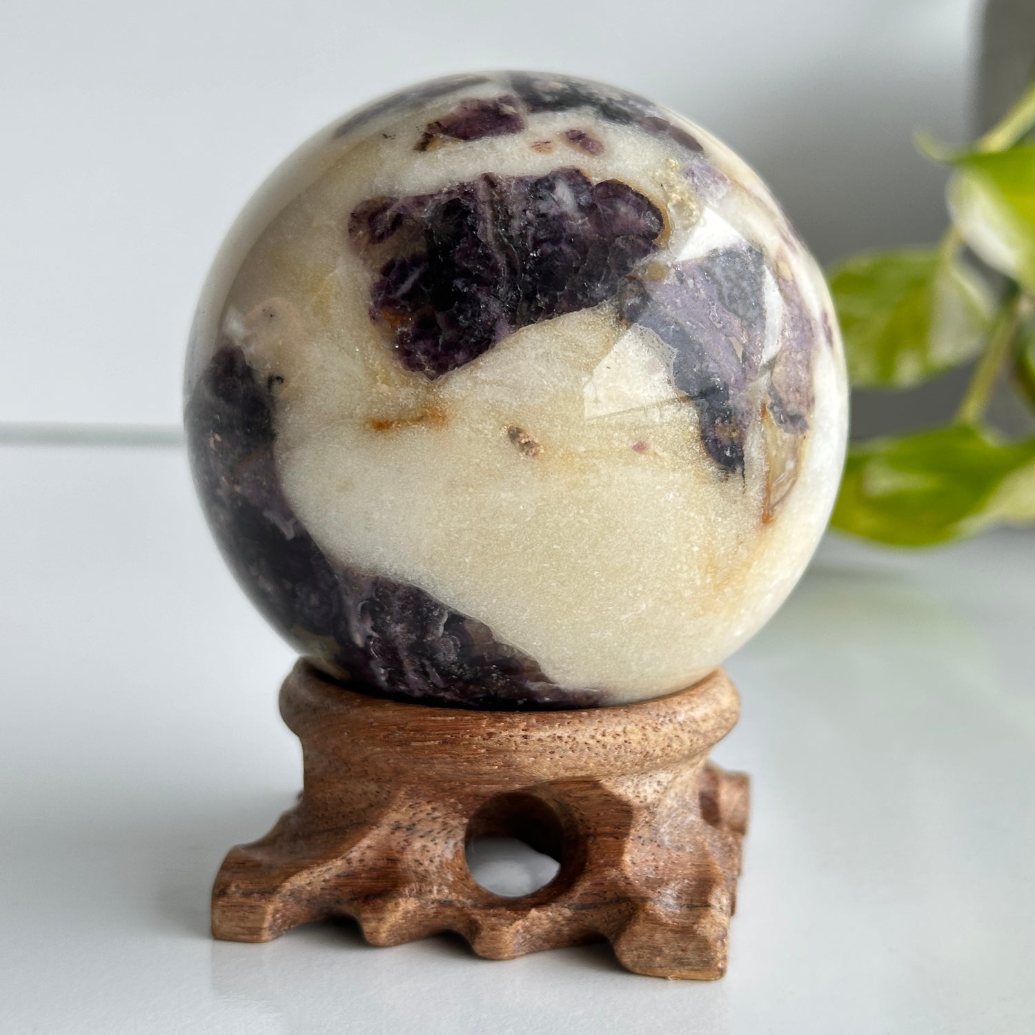 Tiffany Stone Sphere 7.5cm