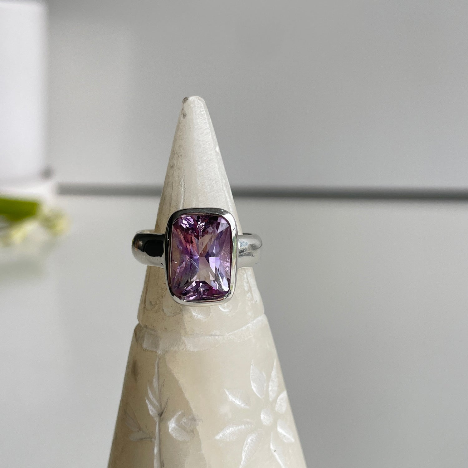 Australian Amethyst Rectangle Ring Sz7.5