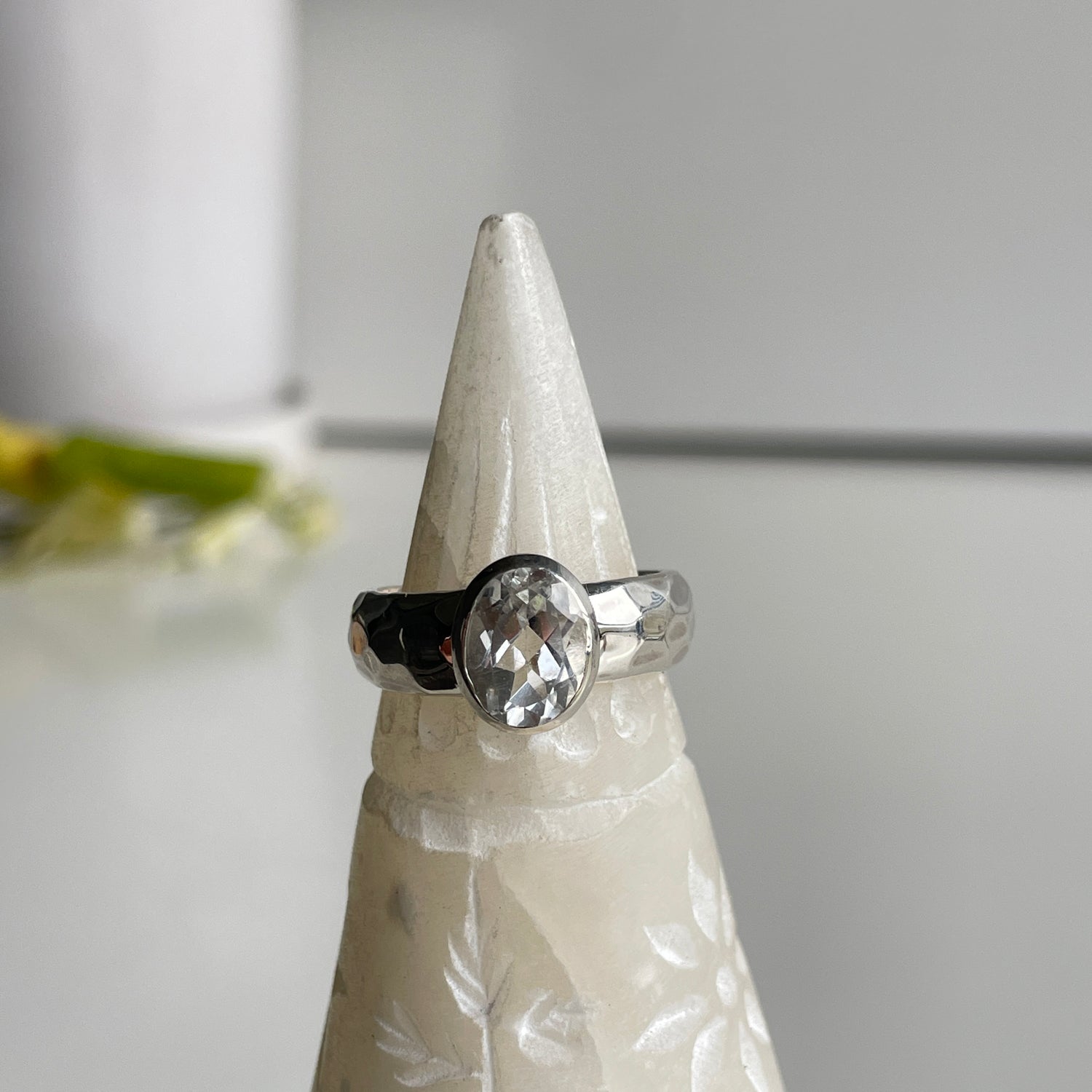 White Topaz Oval Ring Sz8