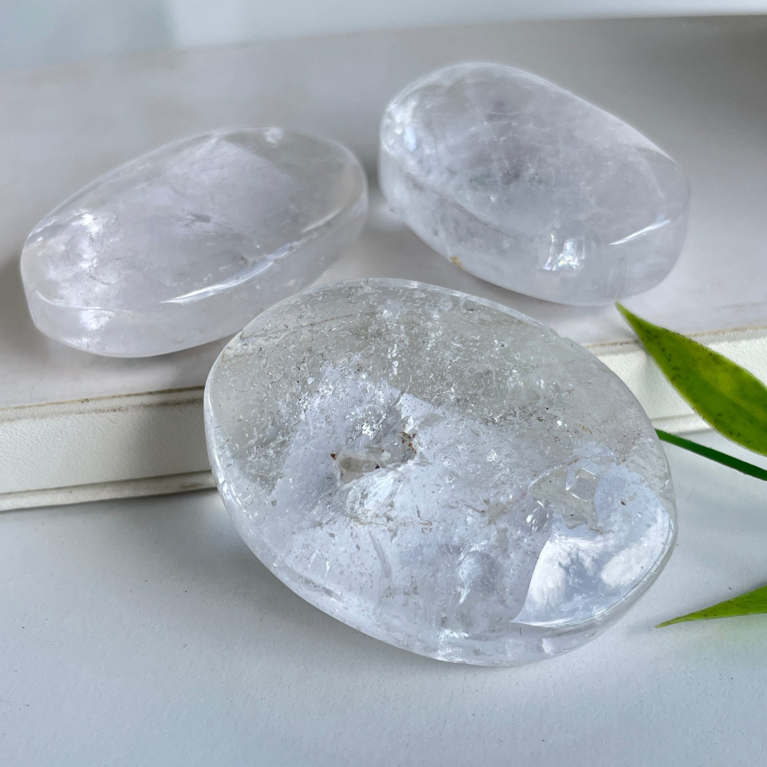 Clear Quartz Palmstone Sml