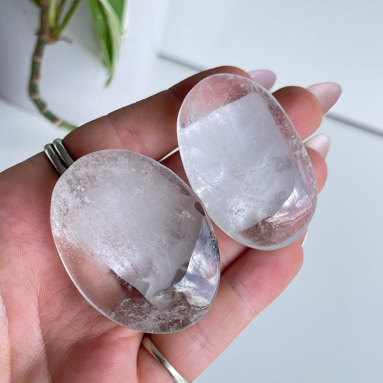 Clear Quartz Palmstone Sml