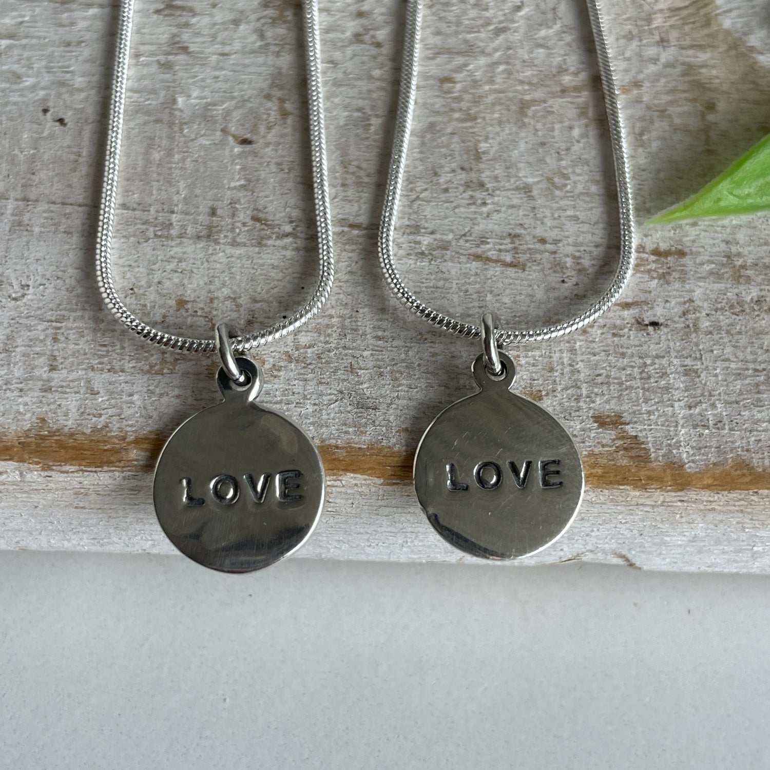 Round LOVE Pendant 453053
