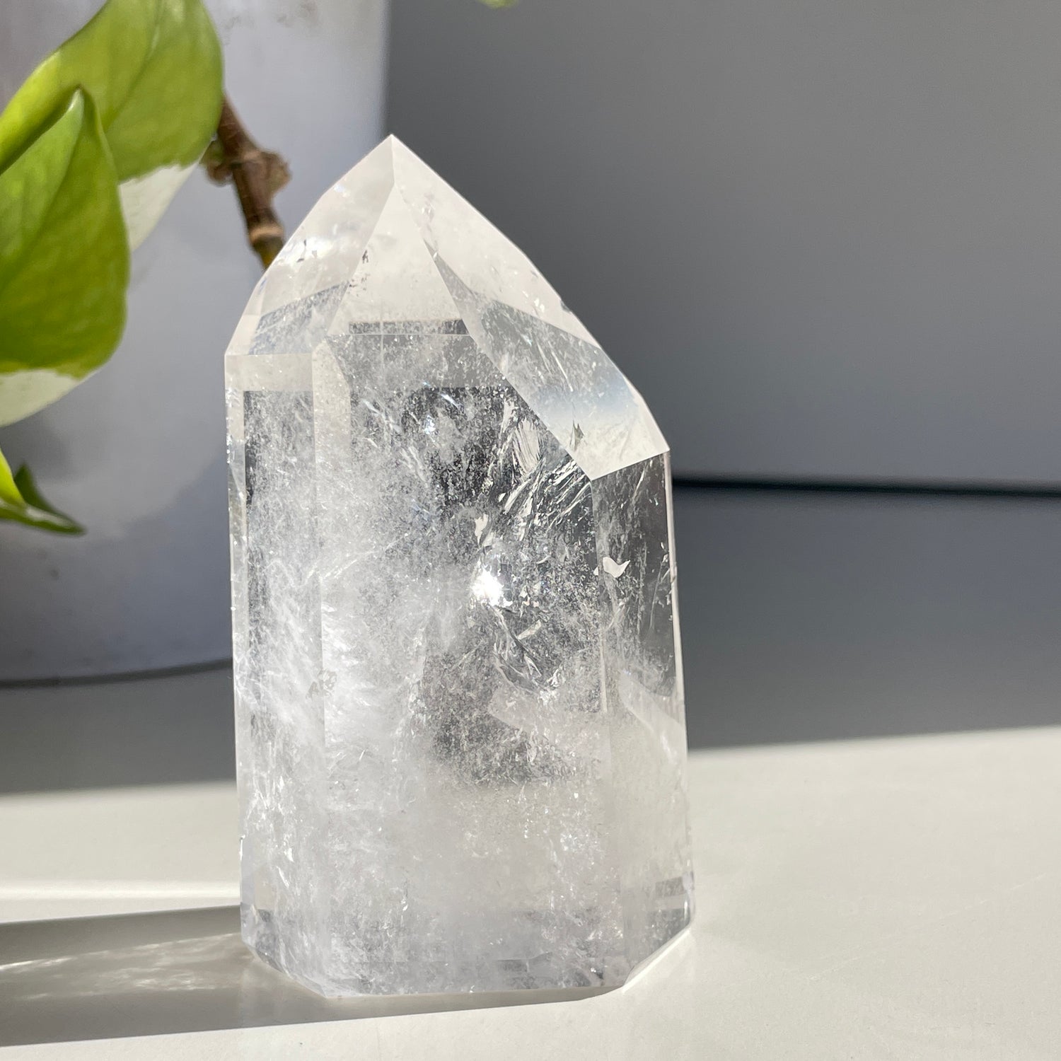 Manifesting Quartz Generator 8.5cm