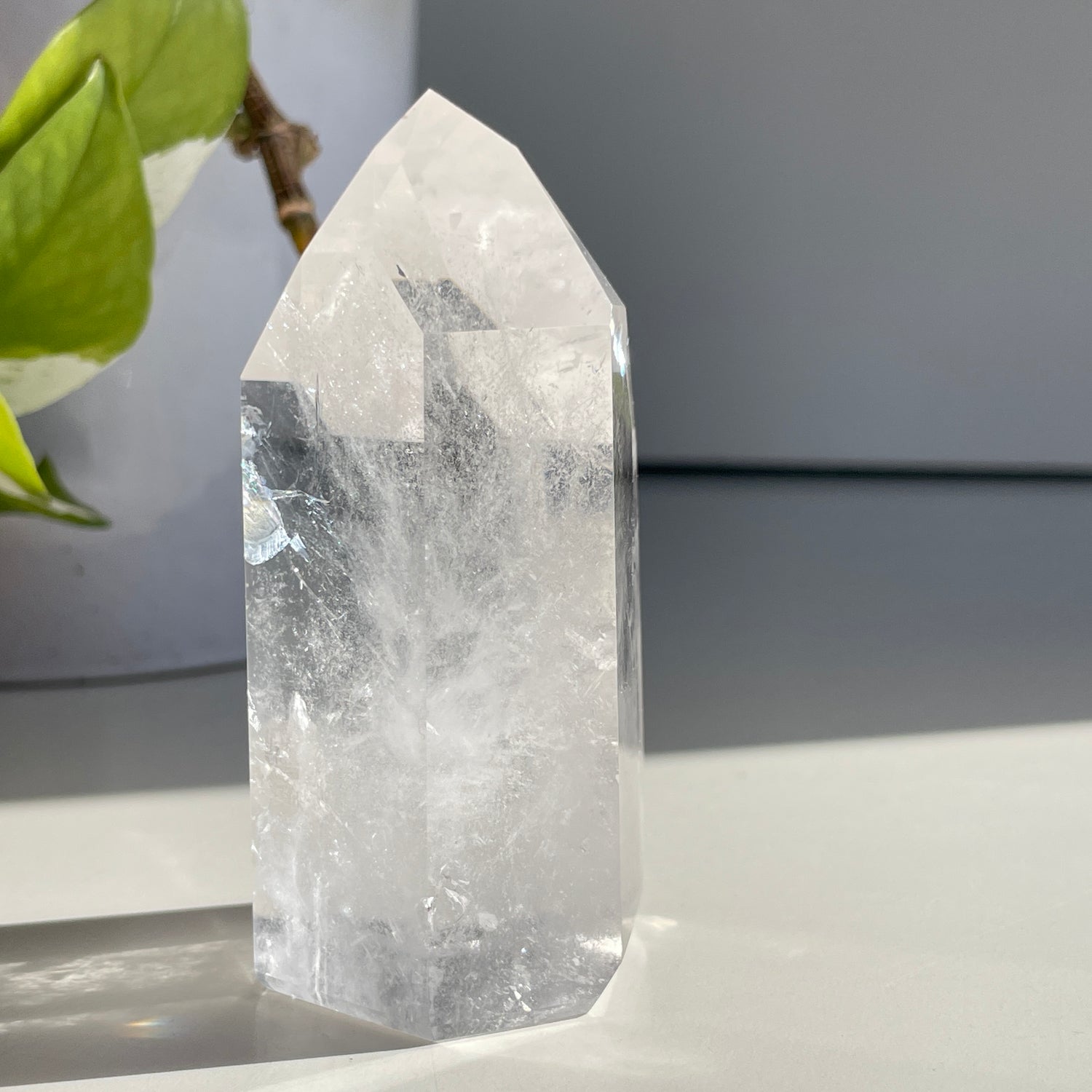 Manifesting Quartz Generator 8.5cm