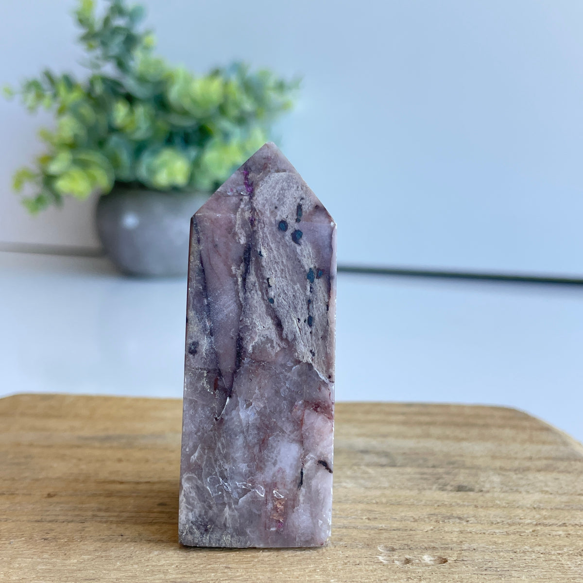 Cobalto Calcite Obelisk 6.5cm