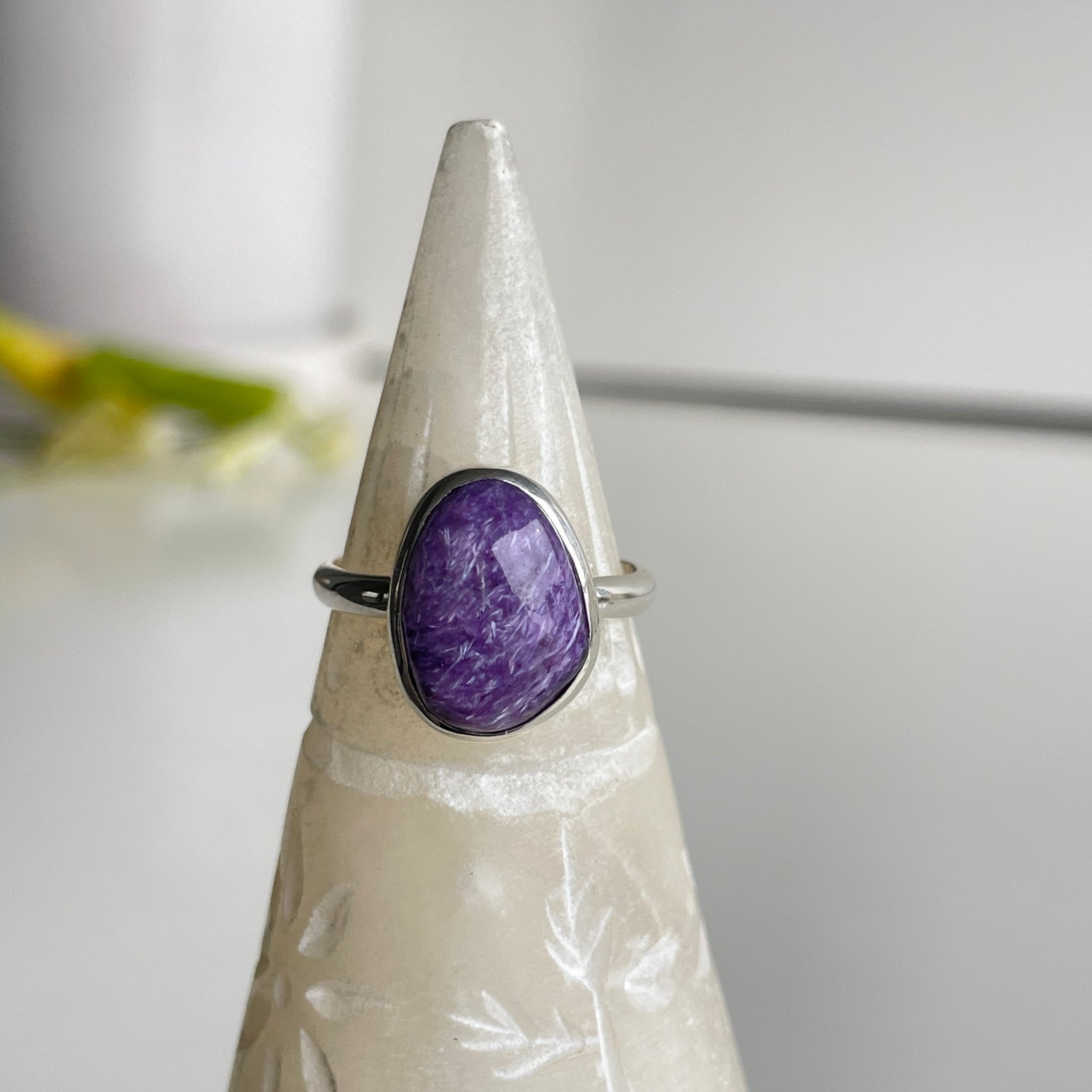 Charoite Oval Ring Sz8
