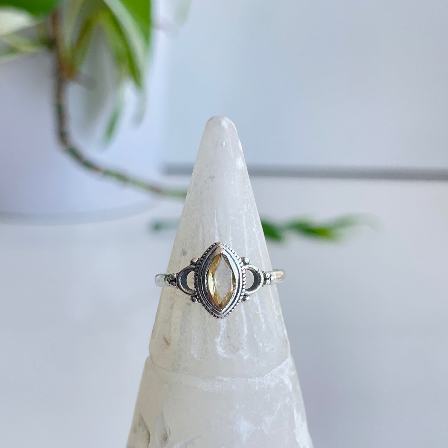 Citrine Marquise Ring Sz6