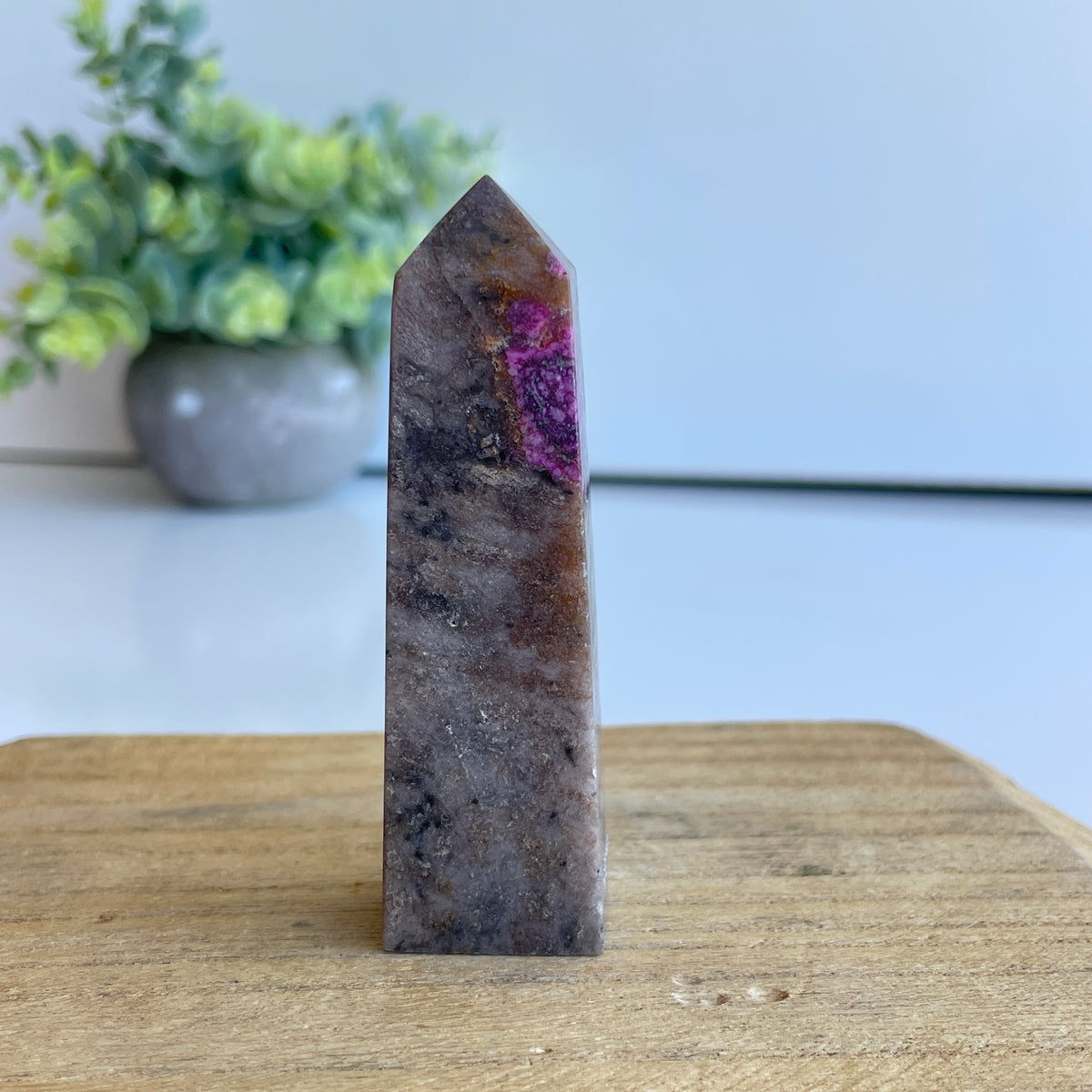 Cobalto Calcite Obelisk 7.7cm