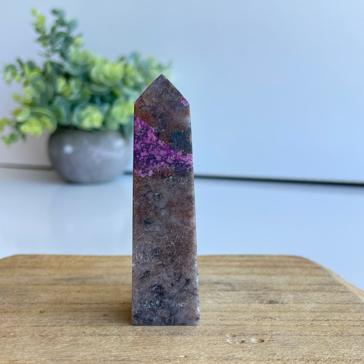 Cobalto Calcite Obelisk 7.7cm