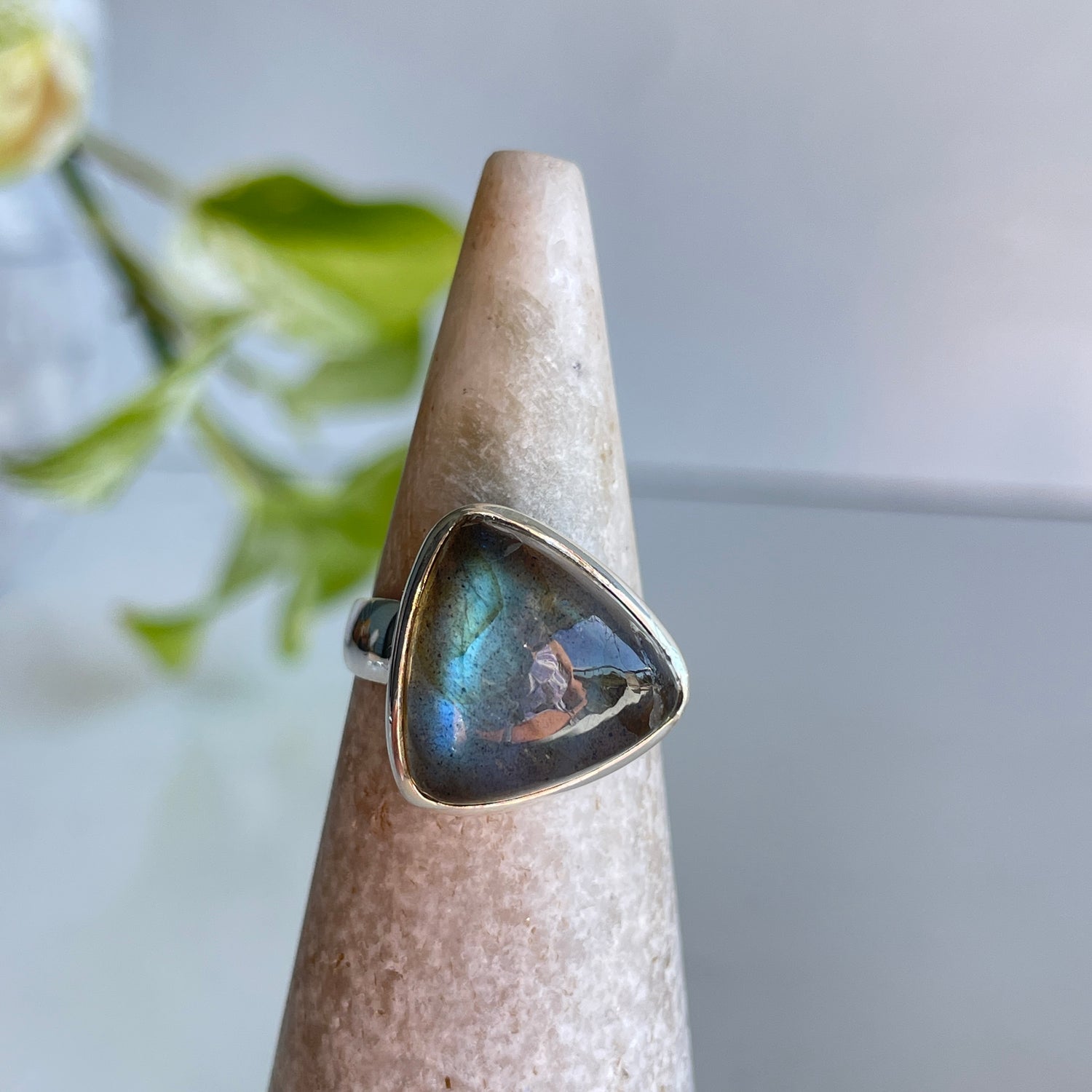 Labradorite Triangle Ring Sz7.5 002