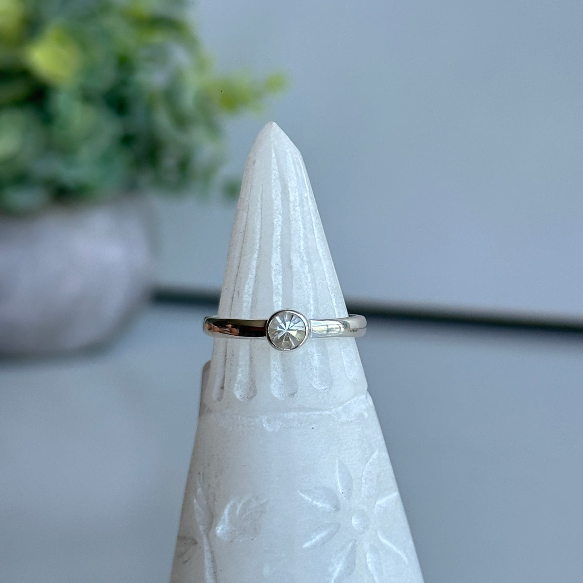 Phenakite Round Ring Sz7
