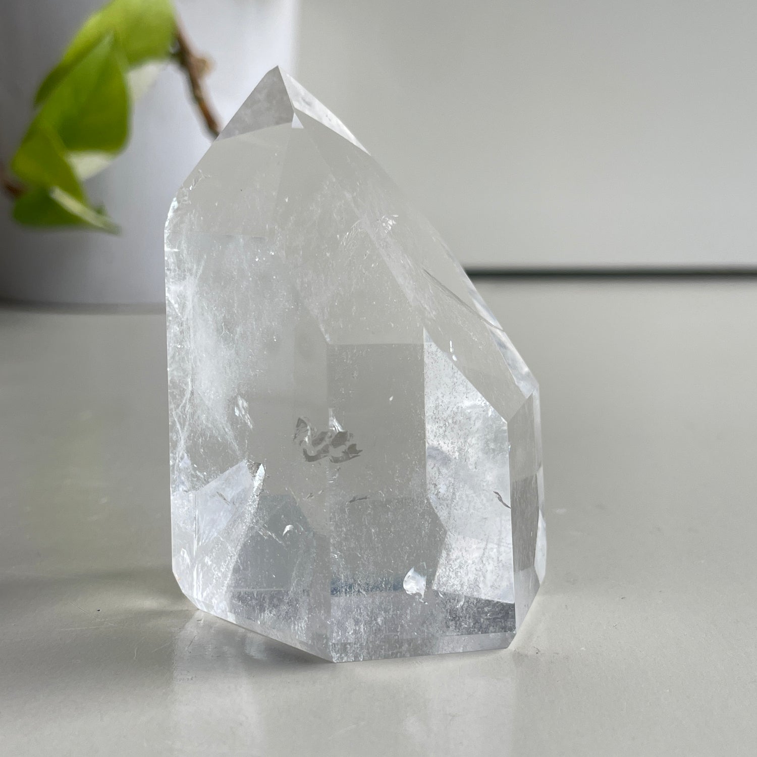 Manifesting Quartz Generator 6.9cm