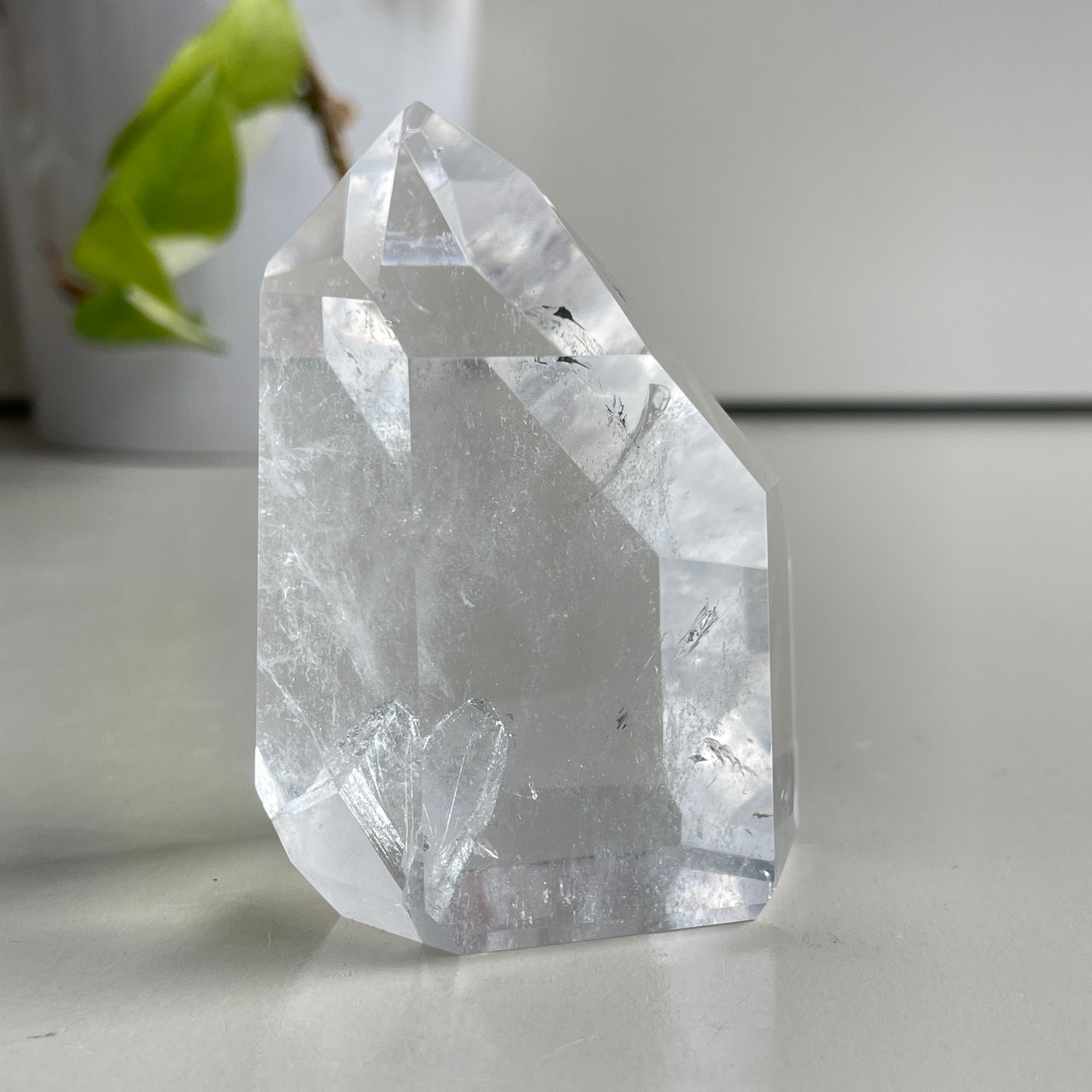Manifesting Quartz Generator 6.9cm