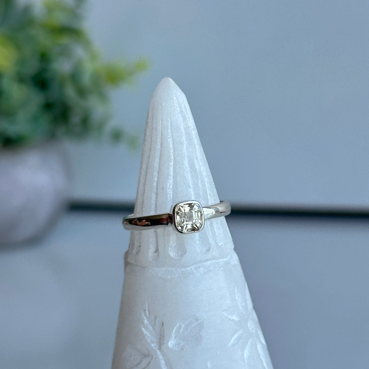 Phenakite Square Ring Sz8