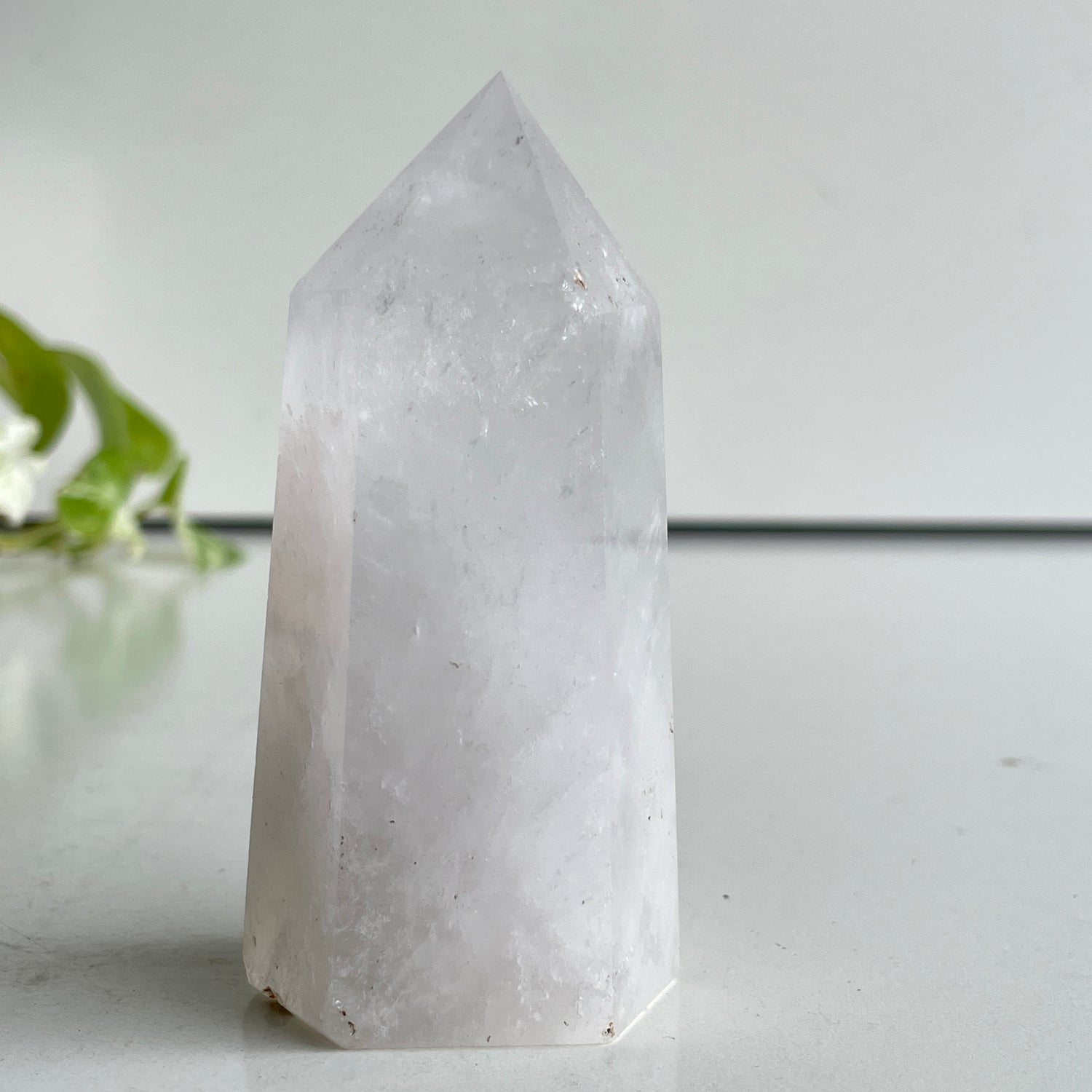 Clear Quartz Generator 8.8cm