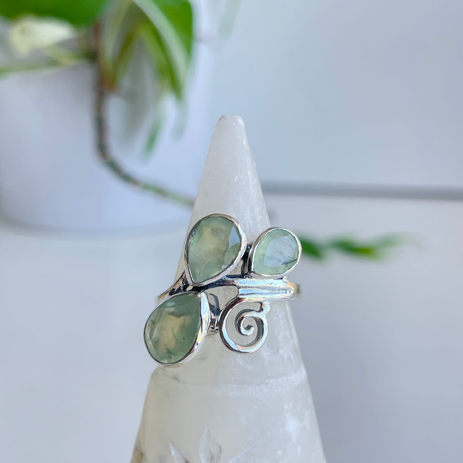 Prehnite Multi Stone Teardrop Ring