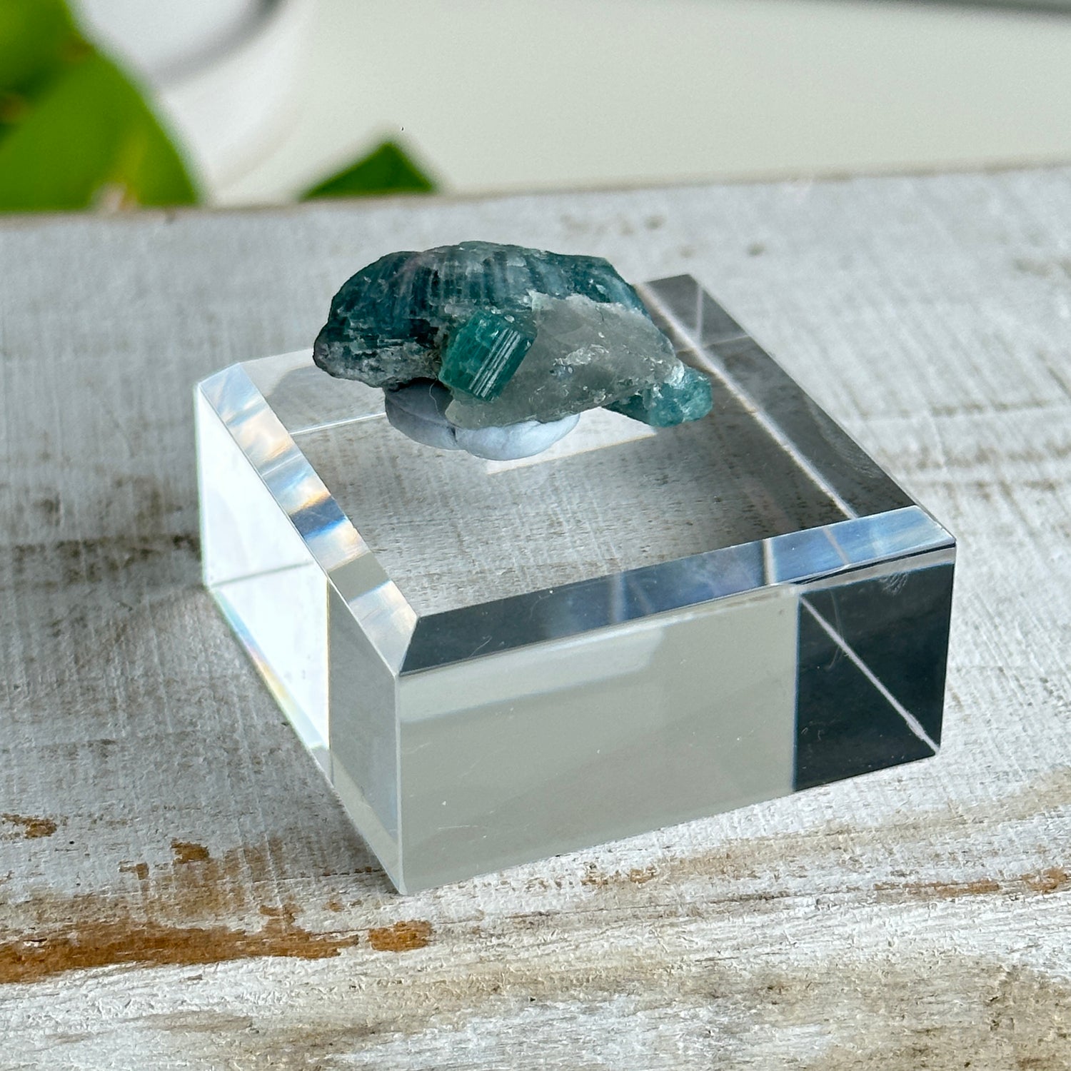 Blue Tourmaline Cluster 5.19g