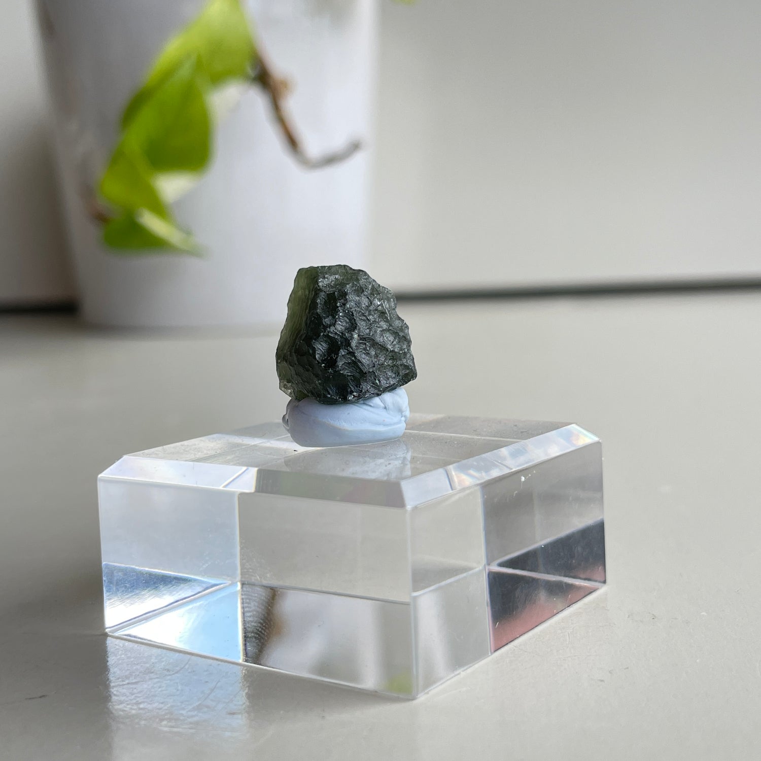 Moldavite Pc 3.69 Gram