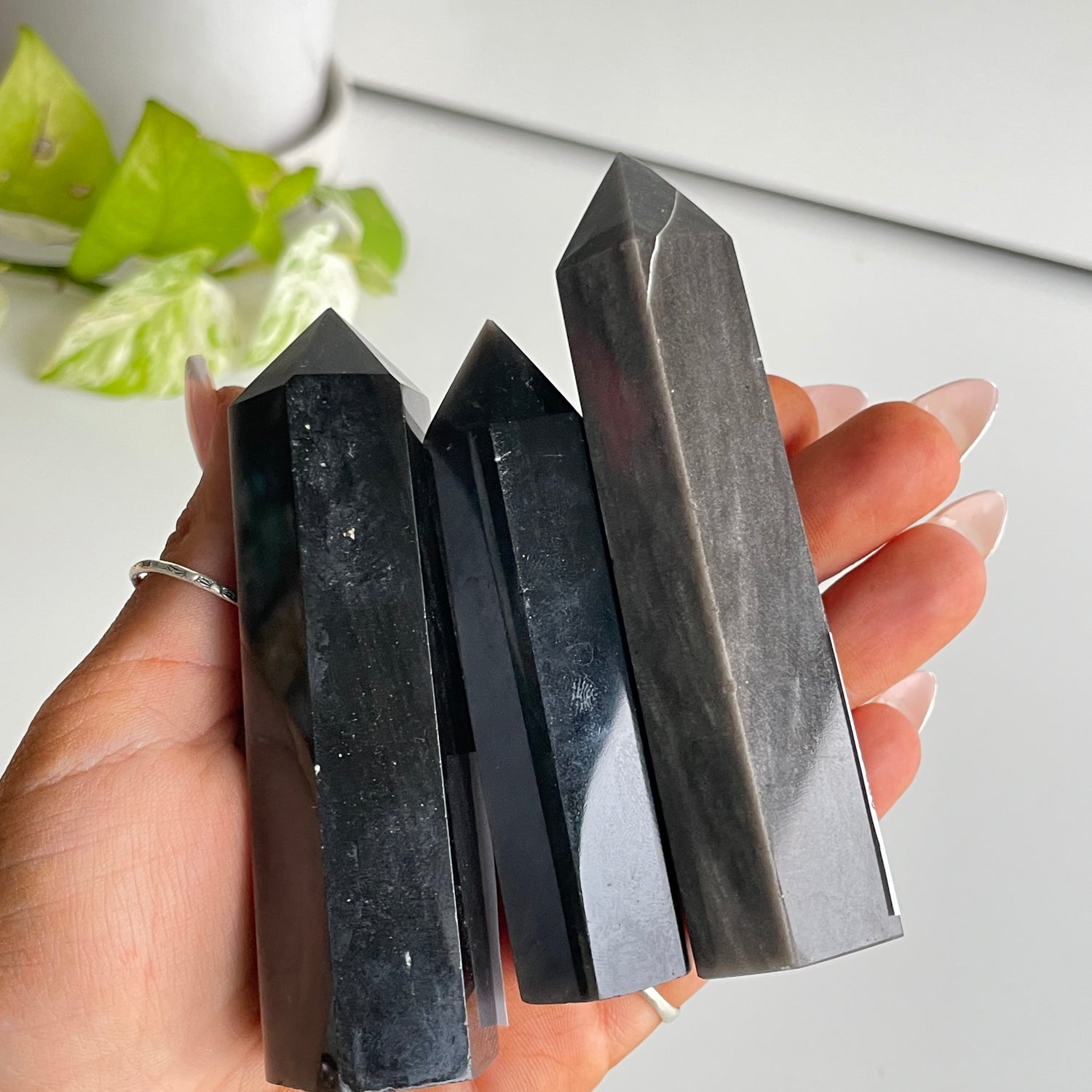 Silversheen Obsidian Generator Medium Assorted