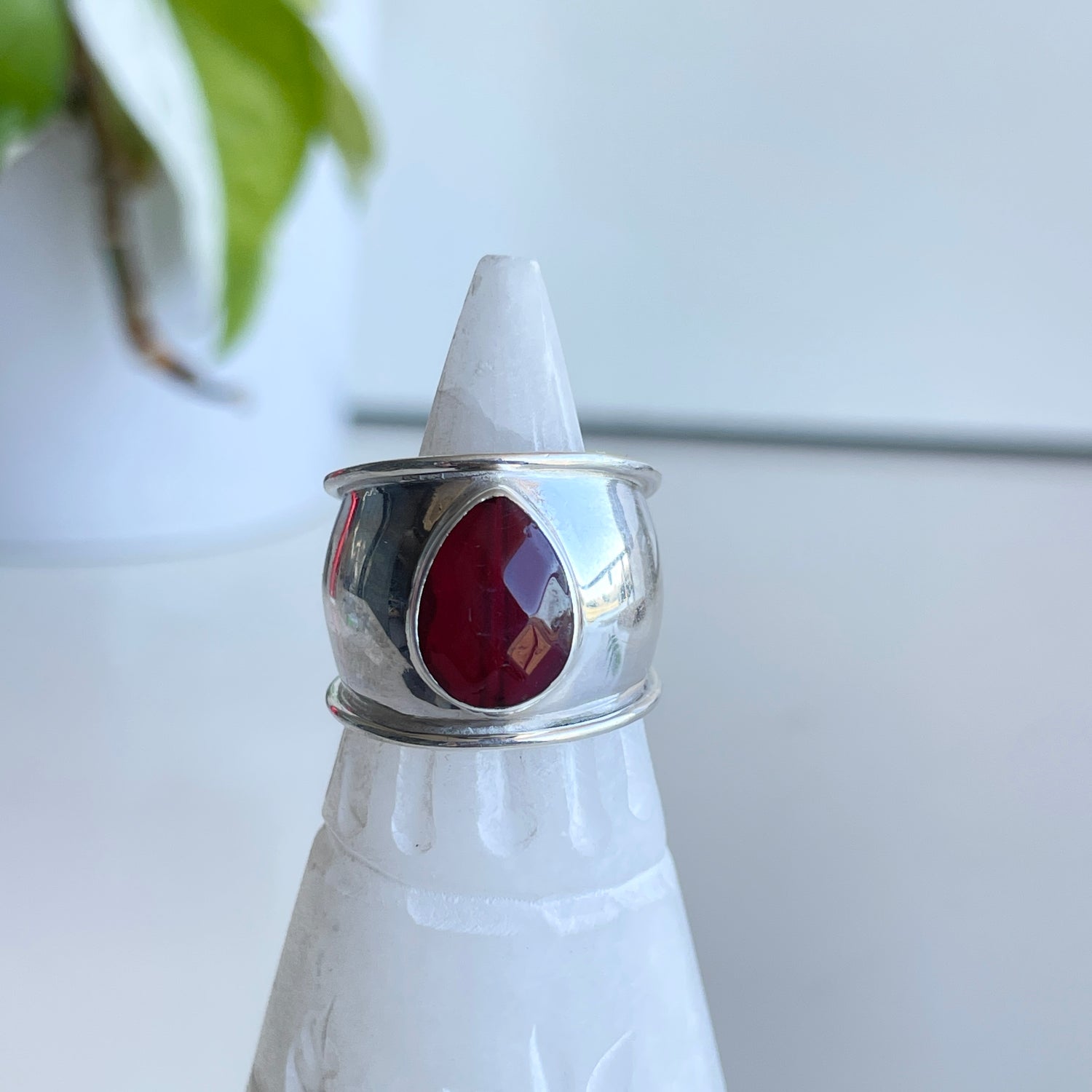 Garnet Teardrop Ring Sz7