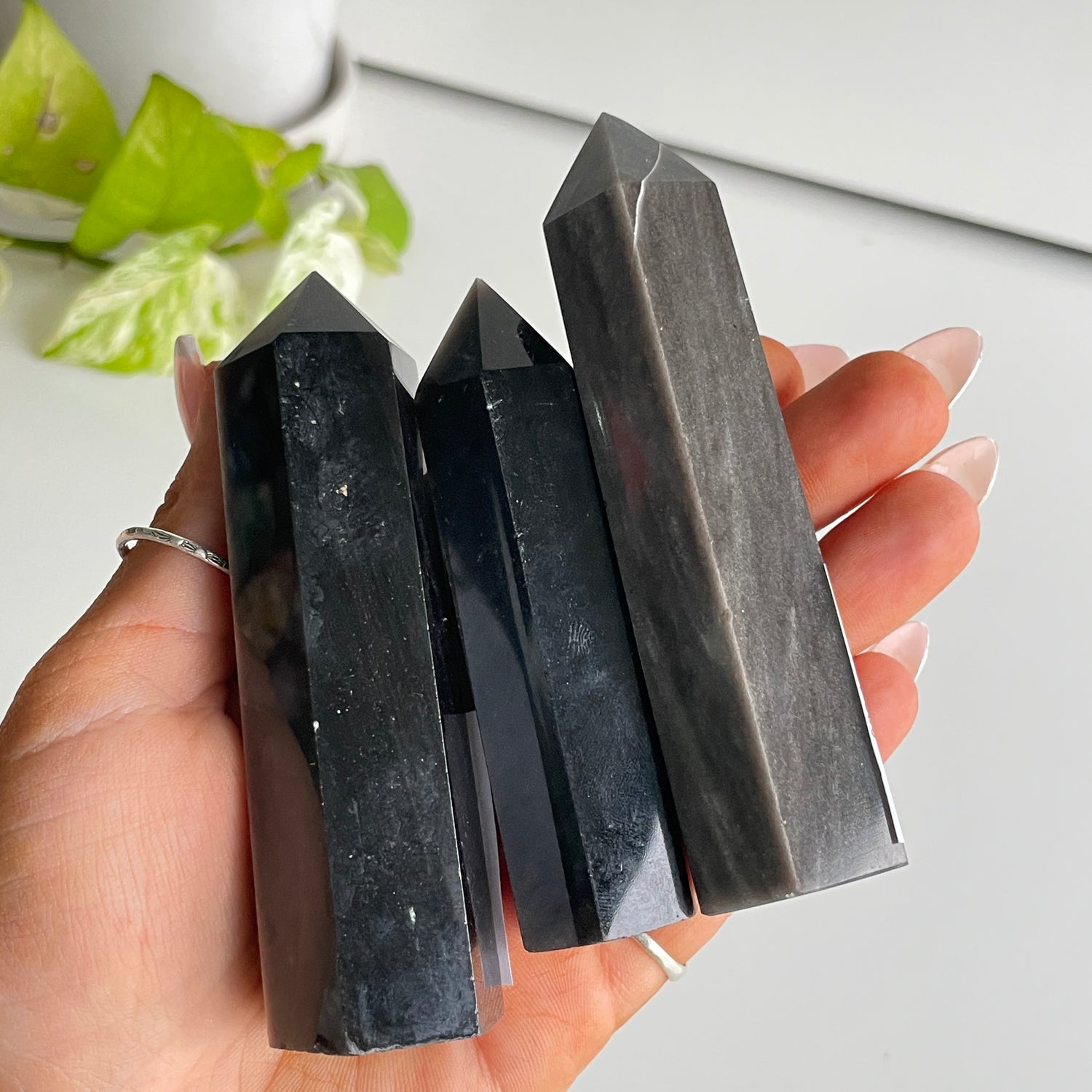 Silversheen Obsidian Generator Medium Assorted