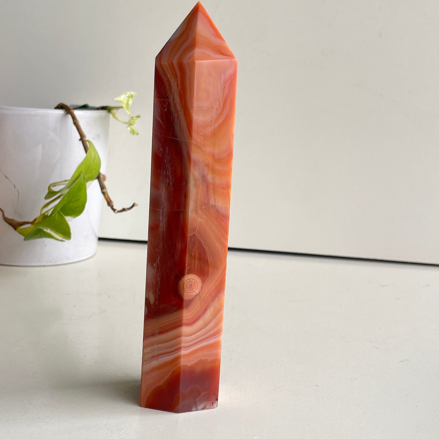 Carnelian Generator 21.5cm