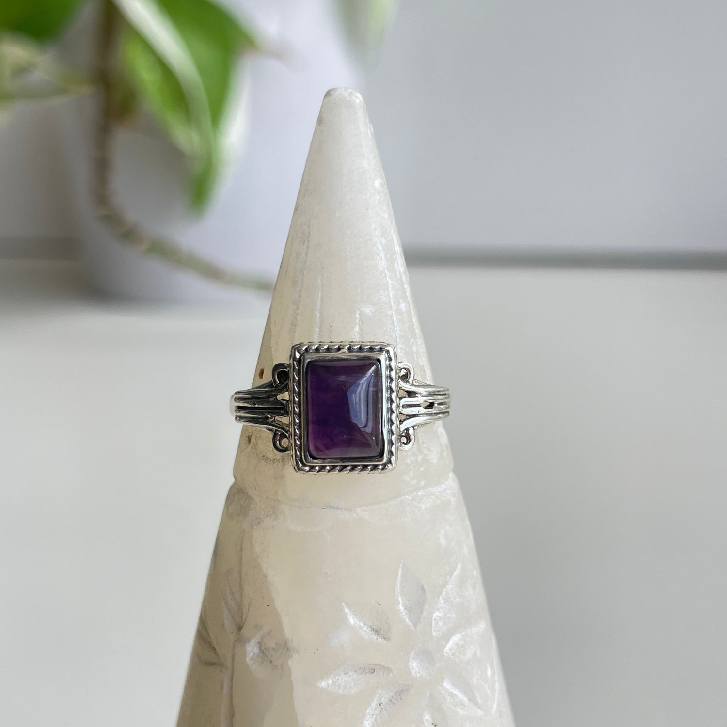 Amethyst Square Ring Sz9