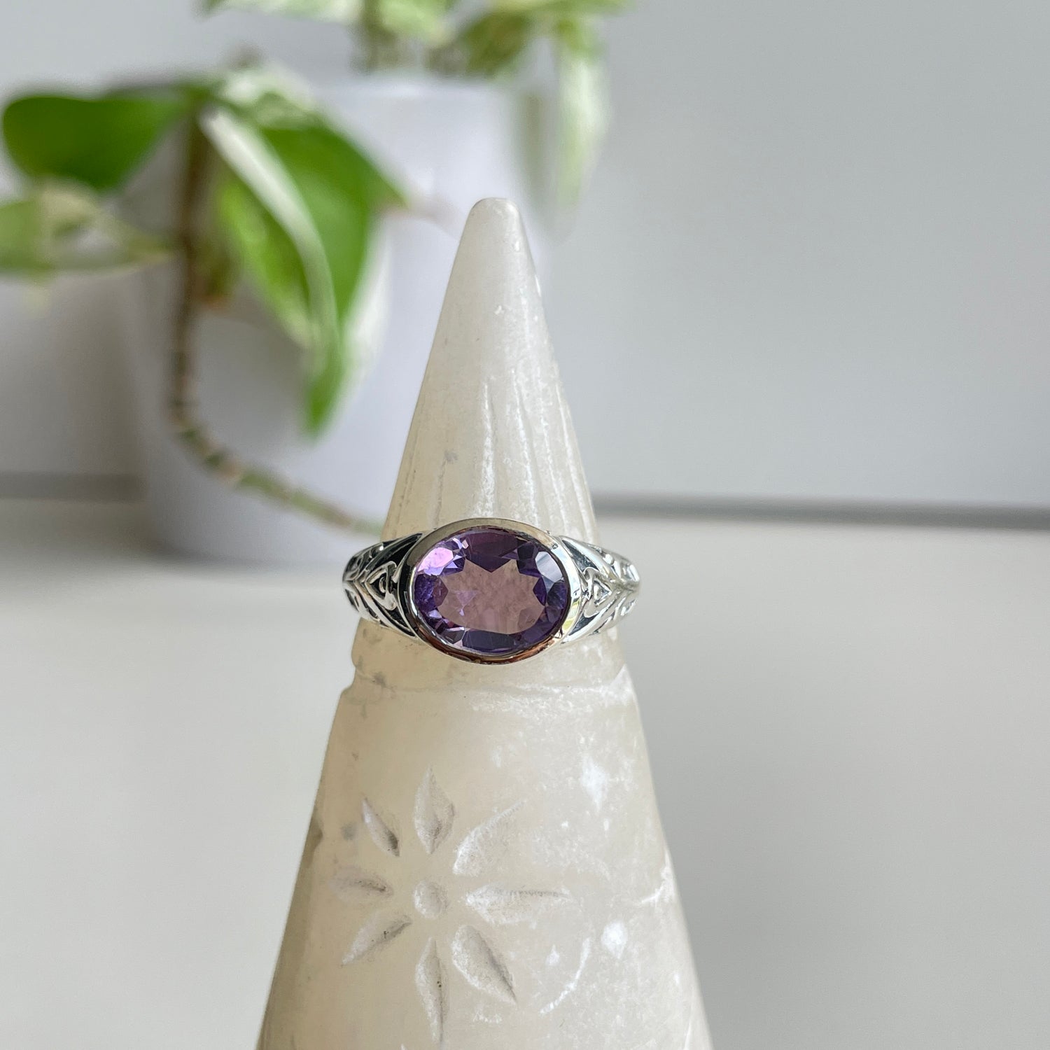 Amethyst Oval Ring