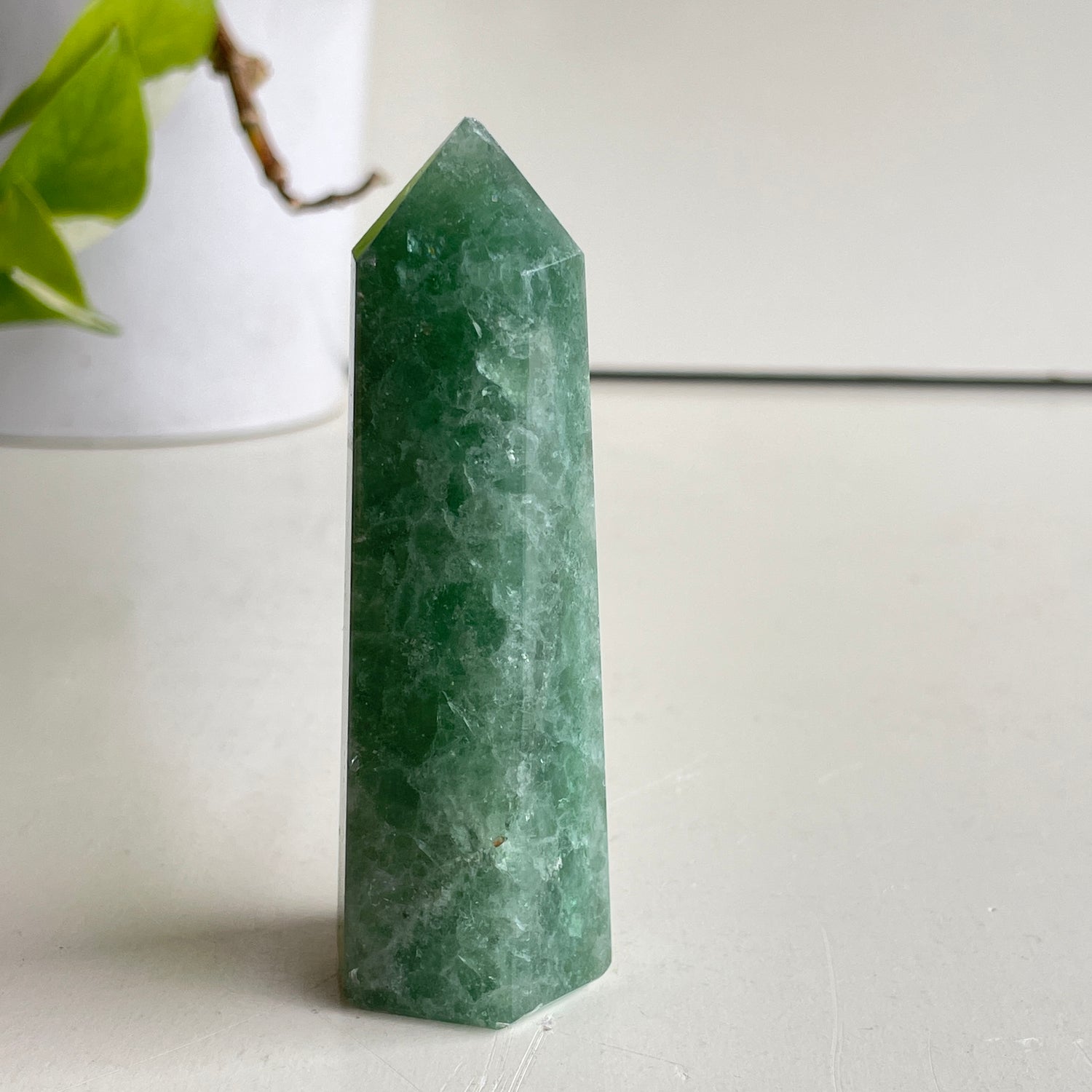 Green Aventurine Generator 8.8cm - CHIPPED