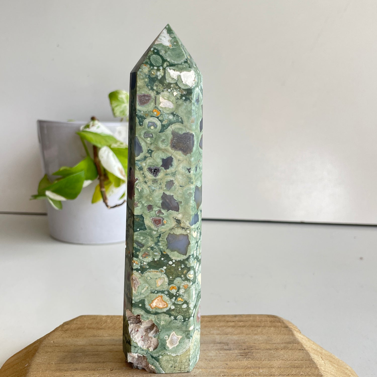 Rhyolite Generator 17.6cm