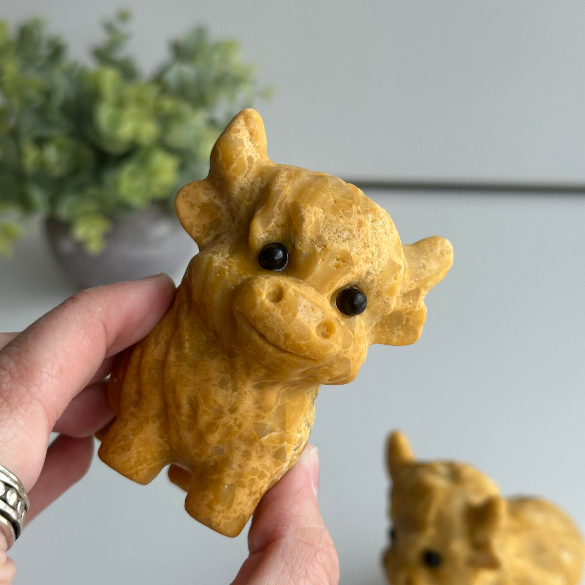 Orange Aventurine Highland Cow 8cm