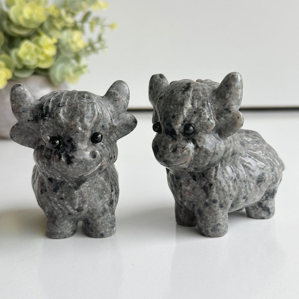 Yooperlite Highland Cow 8cm