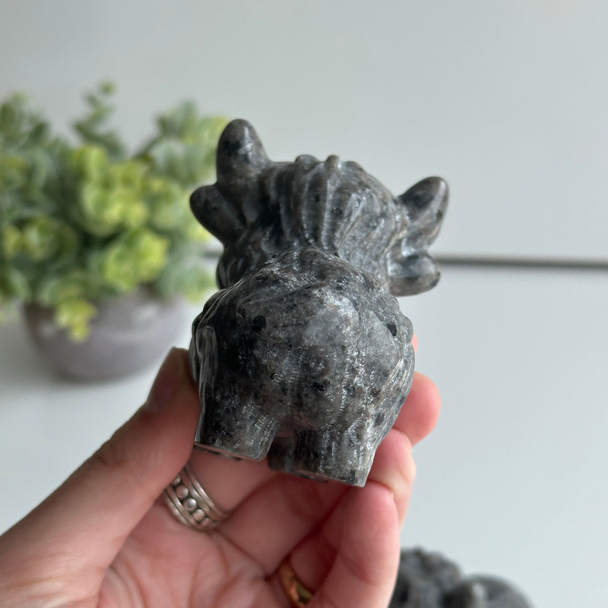 Yooperlite Highland Cow 8cm