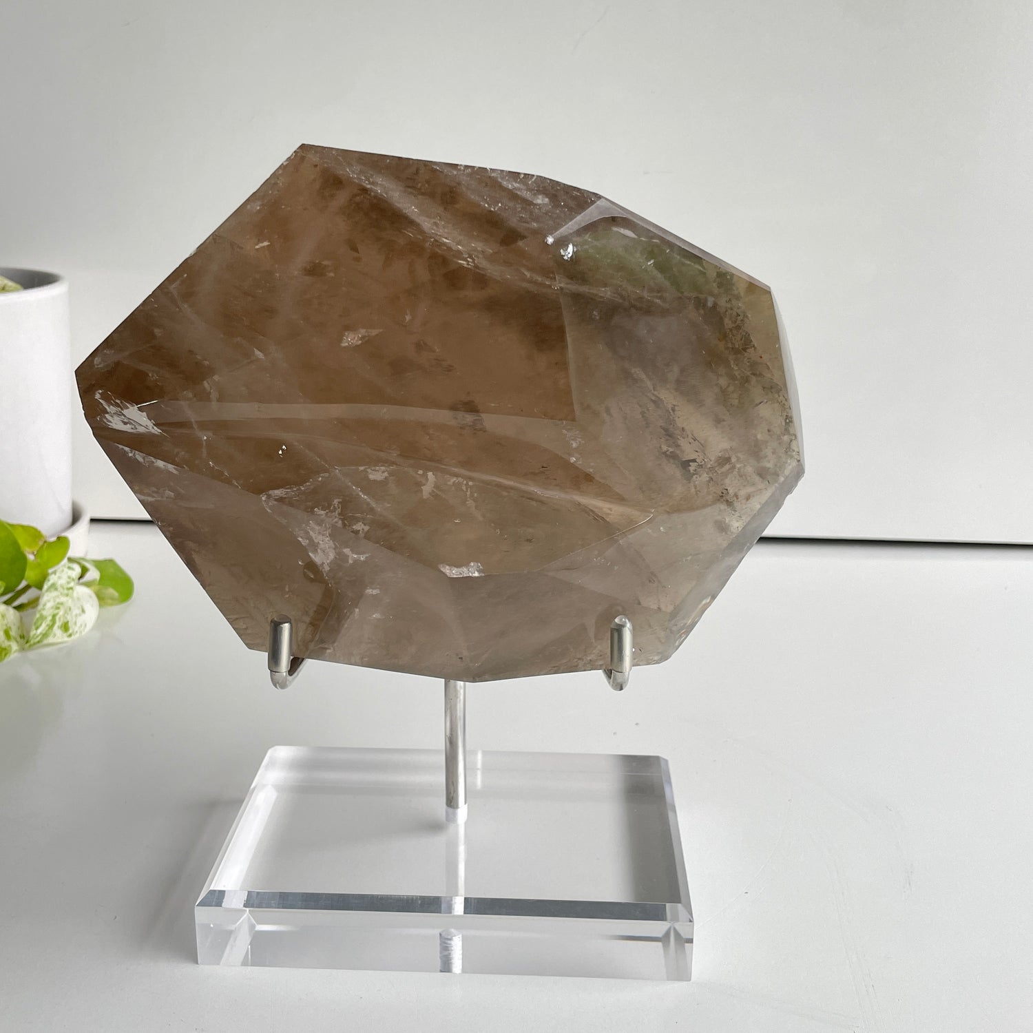 Smoky Quartz Pce In Stand 3.706kg