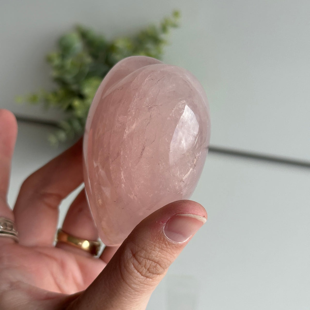 Rose Quartz Heart 8.1cm