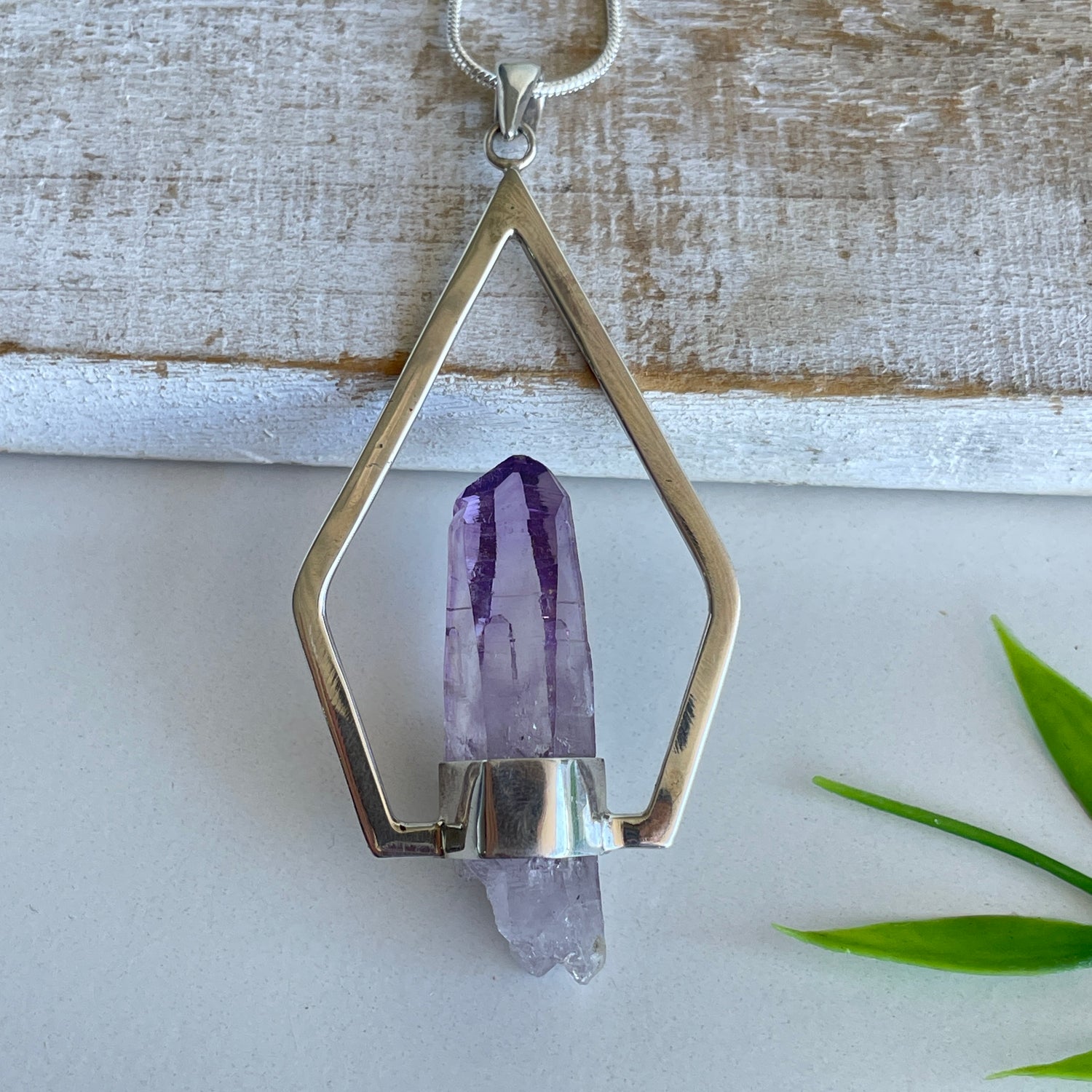 Vera Cruz Amethyst Point Pendant